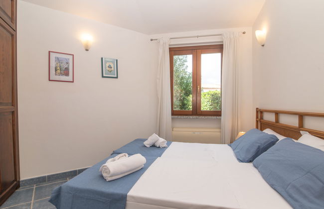 Casa de 4 quartos em Muravera com piscina privada e jardim - Foto 16
