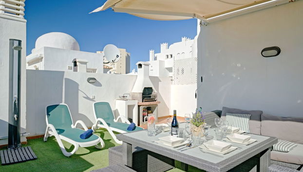 4 bedroom Apartment in Jávea with swimming pool and garden - Photo 2