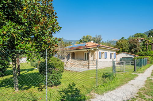 Foto 29 - Haus mit 4 Schlafzimmern in Camaiore mit terrasse und blick aufs meer