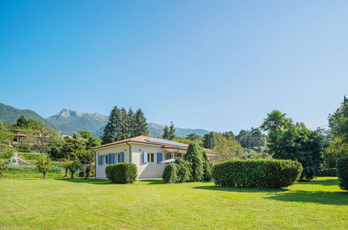 Foto 1 - Casa con 4 camere da letto a Camaiore con giardino e terrazza