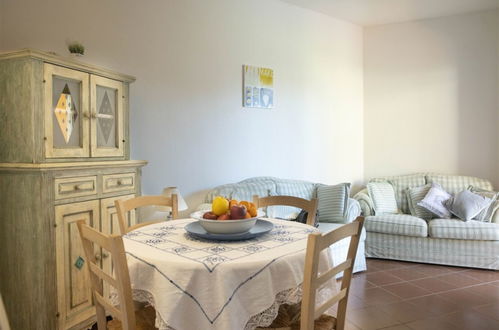 Foto 5 - Apartamento de 2 habitaciones en Trinità d'Agultu e Vignola con jardín y terraza