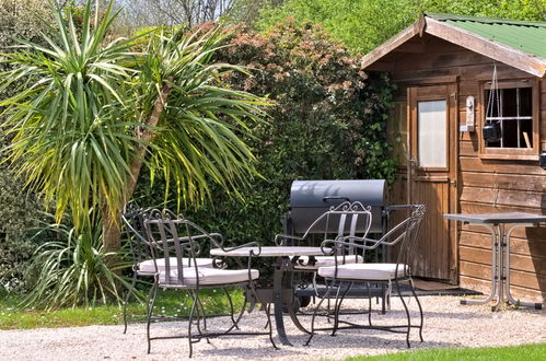 Foto 19 - Casa de 3 quartos em Moutiers-les-Mauxfaits com piscina privada e terraço