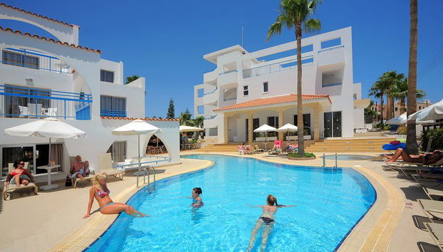 Petrosana Hotel Apartments - Foto 2