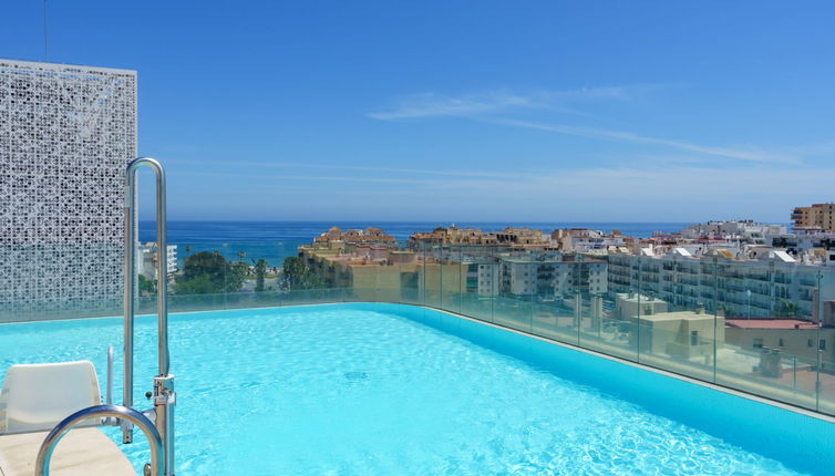 Photo 1 - Appartement de 2 chambres à Estepona avec piscine et vues à la mer