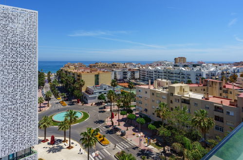 Foto 40 - Appartamento con 2 camere da letto a Estepona con piscina e vista mare