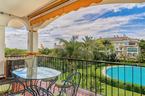 Foto 18 - Appartamento con 3 camere da letto a Marbella con piscina e vista mare