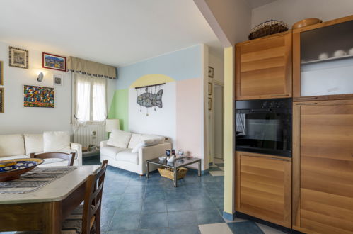 Foto 11 - Apartment mit 1 Schlafzimmer in Ventimiglia mit blick aufs meer