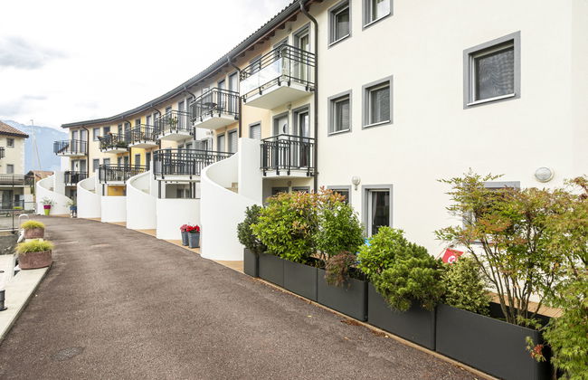 Apartamento de 4 quartos em Port-Valais com jardim e terraço - Foto 1