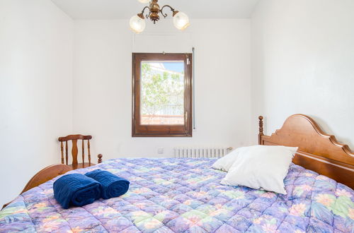 Photo 15 - Maison de 3 chambres à Castelló d'Empúries avec jardin et terrasse