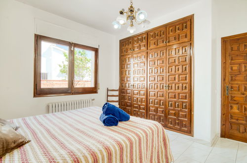 Photo 16 - Maison de 3 chambres à Castelló d'Empúries avec jardin et terrasse