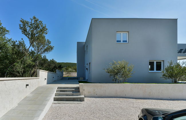 Casa de 5 quartos em Tribunj com piscina privada e jardim - Foto 26