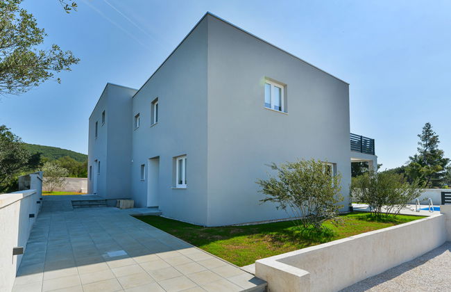 Casa de 5 quartos em Tribunj com piscina privada e jardim - Foto 27