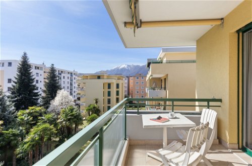 Foto 9 - Apartment mit 1 Schlafzimmer in Locarno mit garten und blick auf die berge