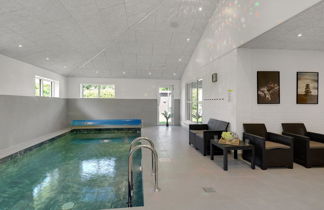 Photo 2 - Maison de 8 chambres à Højer avec piscine privée et terrasse