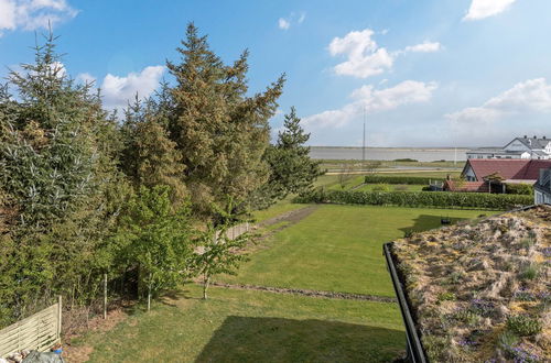 Photo 16 - 3 bedroom House in Tarm with terrace and hot tub