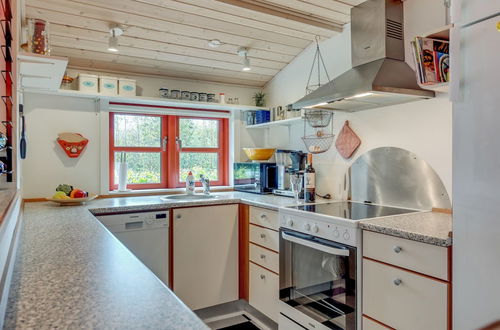 Photo 10 - 3 bedroom House in Tarm with terrace and hot tub