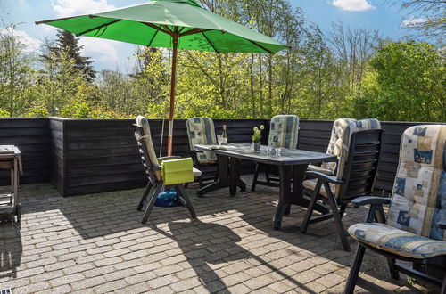 Photo 32 - 3 bedroom House in Tarm with terrace and hot tub