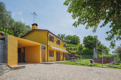 Foto 35 - Casa de 2 habitaciones en Pietrasanta con piscina privada y jardín