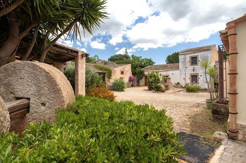 Foto 3 - Casa con 2 camere da letto a Castelvetrano con giardino e terrazza