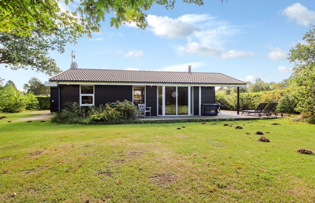Casa de 3 quartos em Ørsted com terraço - Foto 1
