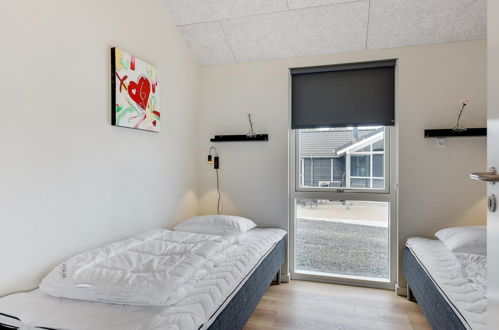 Foto 19 - Casa con 5 camere da letto a Kelstrup Strand con terrazza e sauna