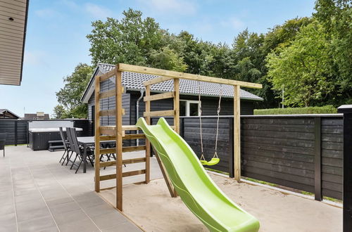 Photo 5 - 5 bedroom House in Kelstrup Strand with terrace and hot tub