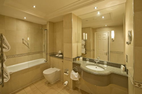 Foto 24 - Nutfield Priory Hotel & Spa