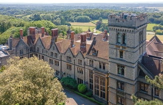 Foto 2 - Nutfield Priory Hotel & Spa
