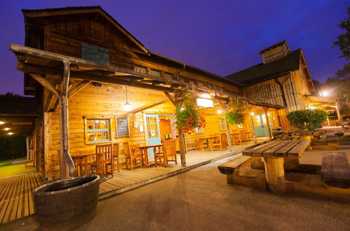 Photo 9 - Disney Davy Crockett Ranch + Entrée