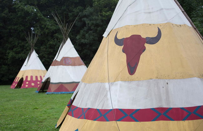 Disney Davy Crockett Ranch + Entrada - Foto 21