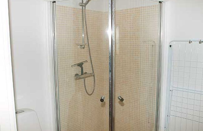 Apartamento de 2 quartos em Allinge com piscina e terraço - Foto 13
