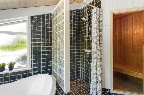 Foto 40 - Casa de 3 quartos em Løkken com terraço e sauna