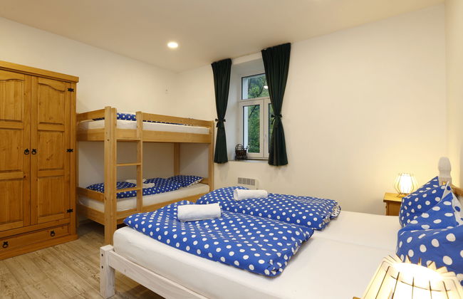 Apartamento de 2 quartos em Desná com jardim e terraço - Foto 7