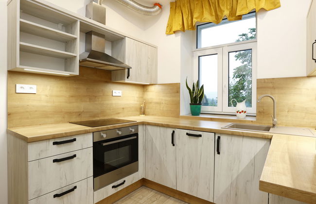 Apartamento de 2 quartos em Desná com jardim e terraço - Foto 9