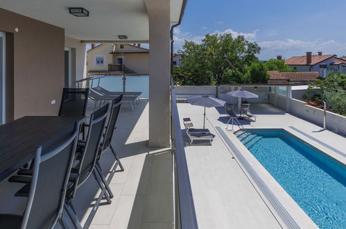 Photo 14 - 3 bedroom Apartment in Umag with swimming pool and terrace