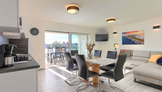 Apartment mit 4 Schlafzimmern in Umag mit schwimmbad und garten - Foto 3