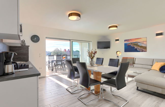 Apartment mit 4 Schlafzimmern in Umag mit schwimmbad und garten - Foto 3