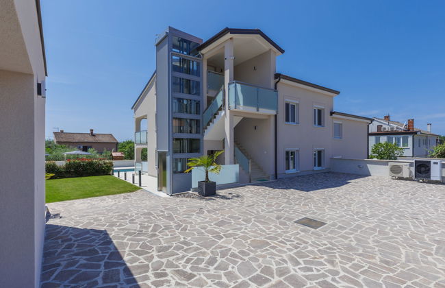 Apartment mit 4 Schlafzimmern in Umag mit schwimmbad und garten - Foto 29