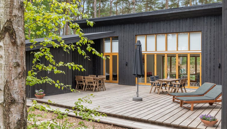 Photo 1 - Maison de 3 chambres à Aakirkeby avec terrasse et sauna