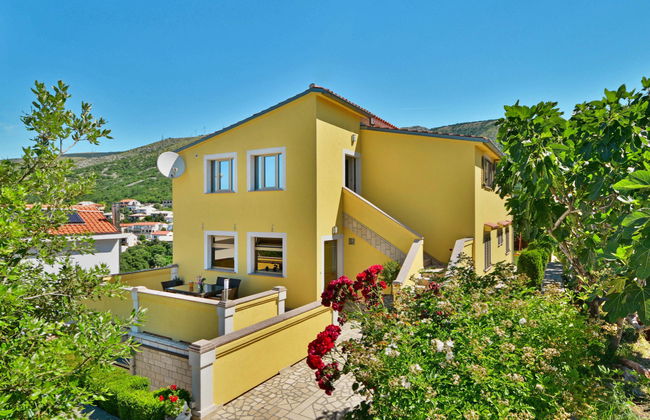 Apartamento de 1 quarto em Senj com piscina e terraço - Foto 4
