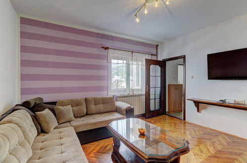 Foto 6 - Apartamento de 1 quarto em Senj com piscina e terraço