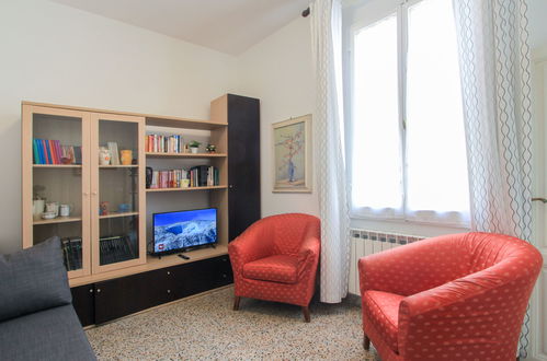 Photo 18 - 1 bedroom House in Forte dei Marmi with garden