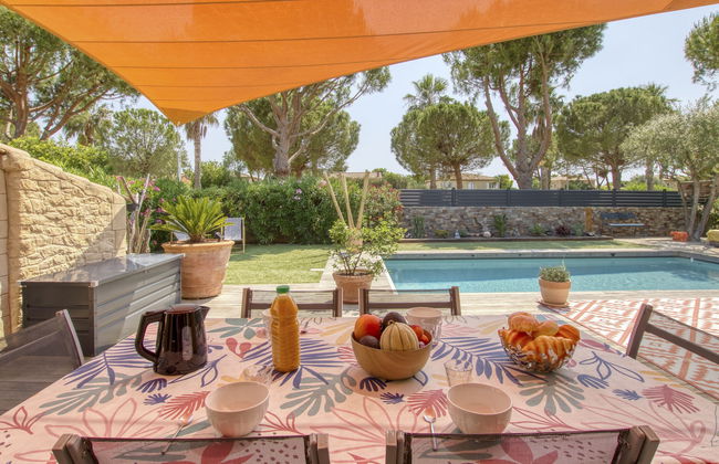 Casa de 3 quartos em Saint-Cyr-sur-Mer com piscina privada e jardim - Foto 28