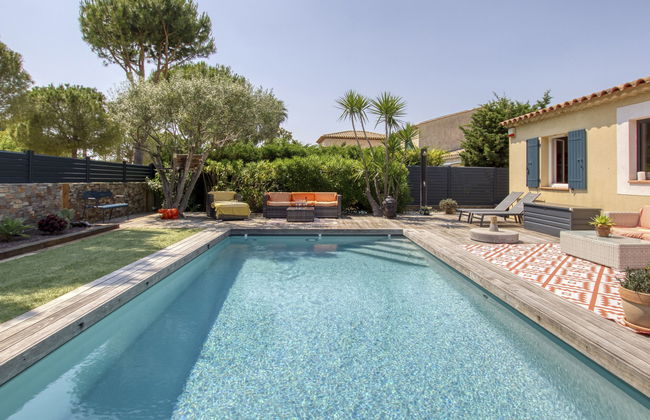 Casa de 3 quartos em Saint-Cyr-sur-Mer com piscina privada e jardim - Foto 1