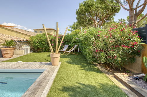 Photo 31 - 2 bedroom House in Saint-Cyr-sur-Mer with private pool and garden