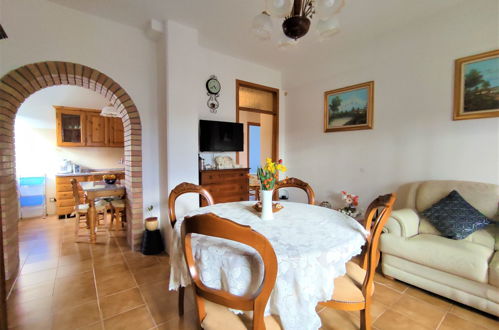 Photo 5 - 2 bedroom Apartment in Roccastrada with garden