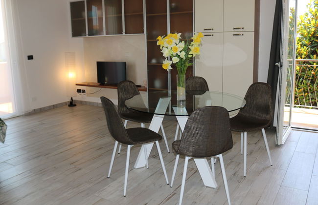 Apartamento de 5 quartos em Lazise com piscina e jardim - Foto 8