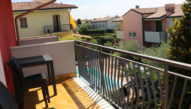 Apartment mit 5 Schlafzimmern in Lazise mit schwimmbad und garten - Foto 3