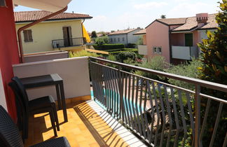 Foto 3 - Apartamento de 3 quartos em Lazise com piscina e vista para a montanha