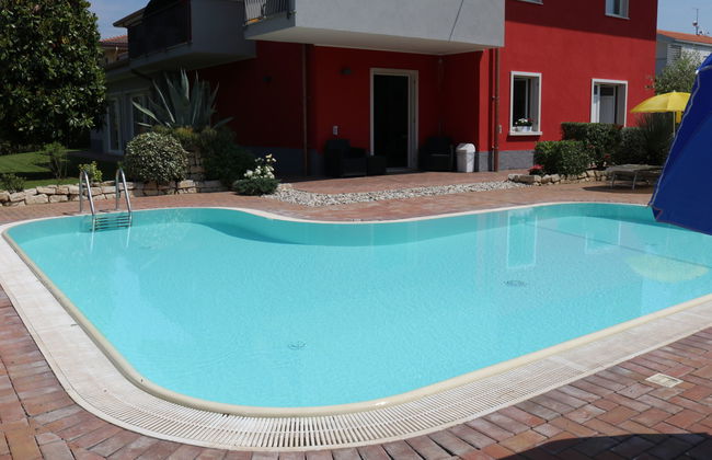 Apartamento de 5 quartos em Lazise com piscina e jardim - Foto 21